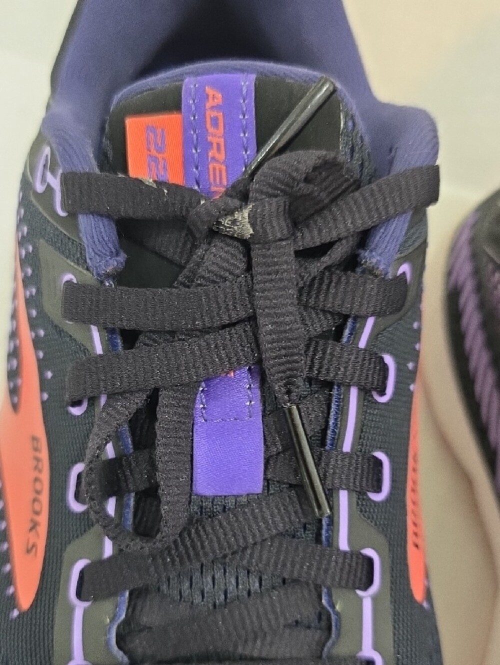 Brooks Adrenaline GTS 22 Womens Shoes - Navy with Coral & Purple Size 10 - Picture 6 of 11